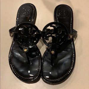 Tory Burch Womens Miller Sandals, Patent Leather